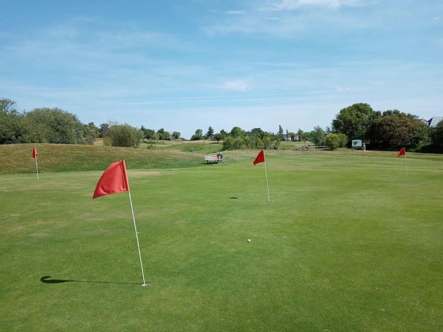 Studio Au Coeur Du Golf De Port Bourgenay, Proche Des Sables D'Olonne Talmont-Saint-Hilaire 外观 照片